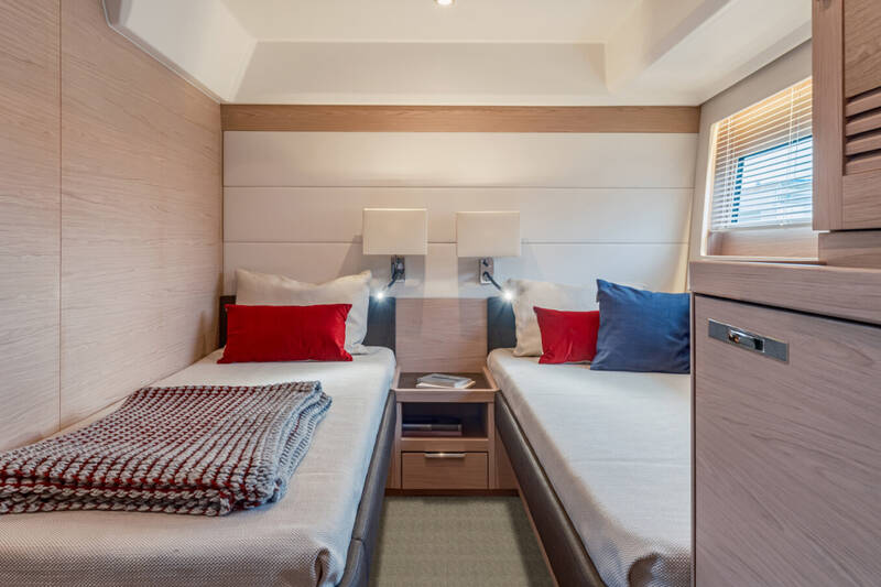 Guest cabin