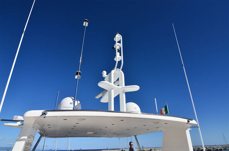 Radar arch