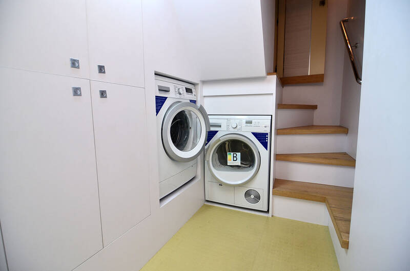 Washer / dryer