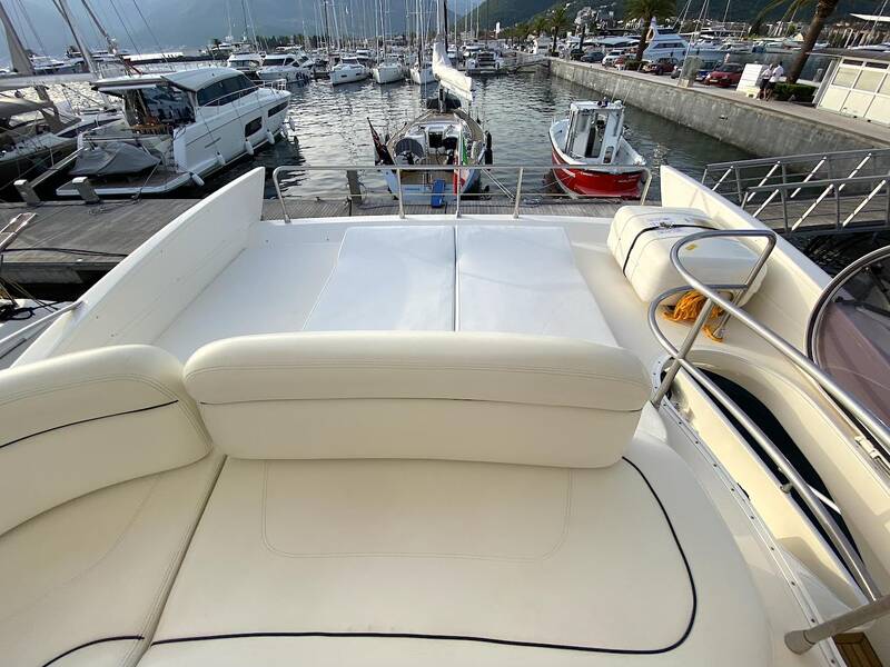 Flybridge