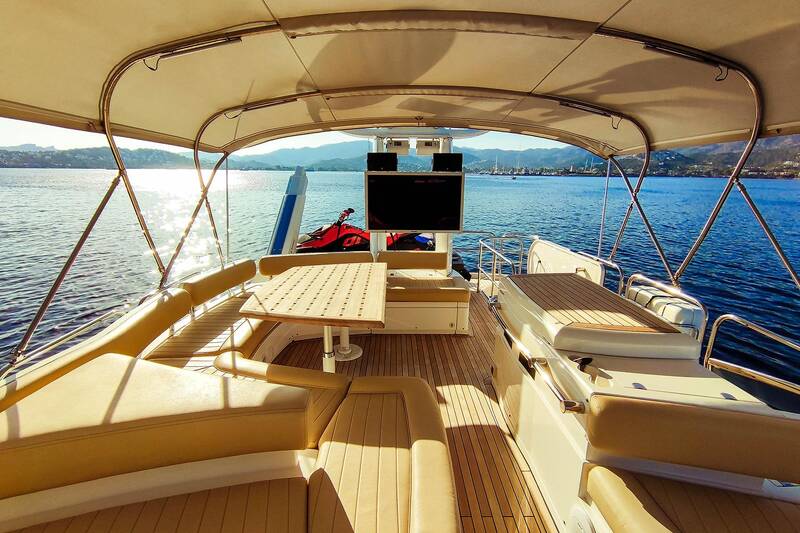 Flybridge