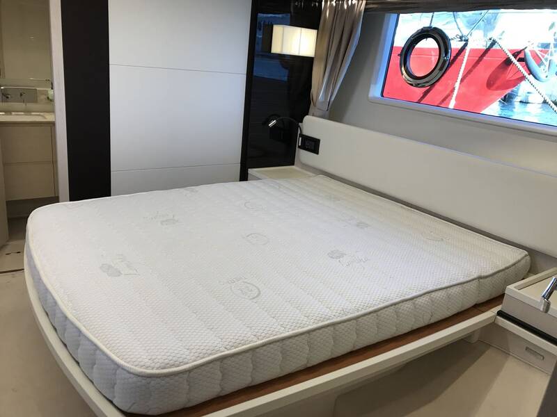 Azimut 66 2017