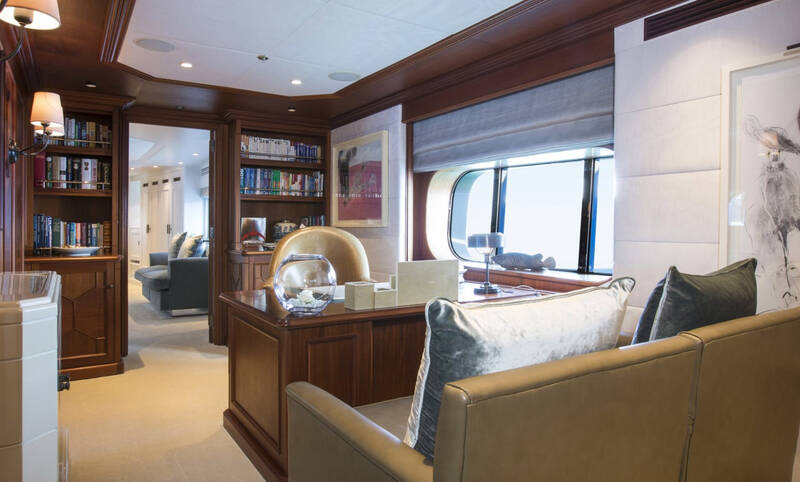 Parlor on the upper deck 