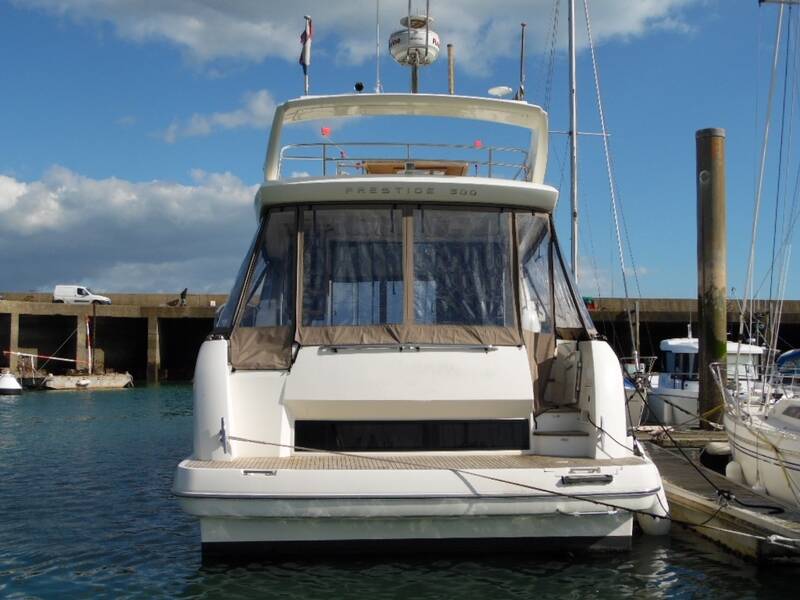 The Prestige 500 Exterior - 2012