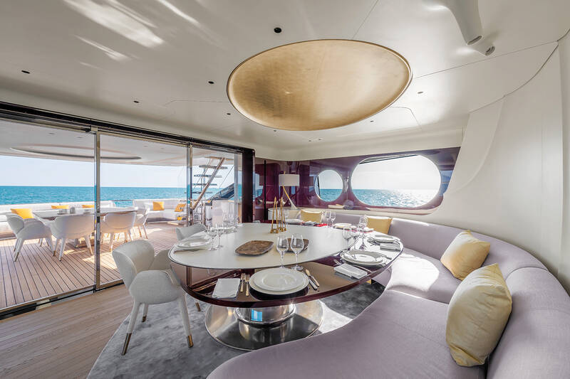 Dinette in upper deck salon
