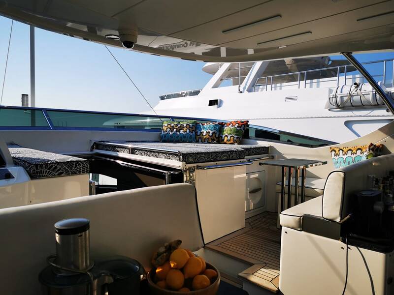 Flybridge