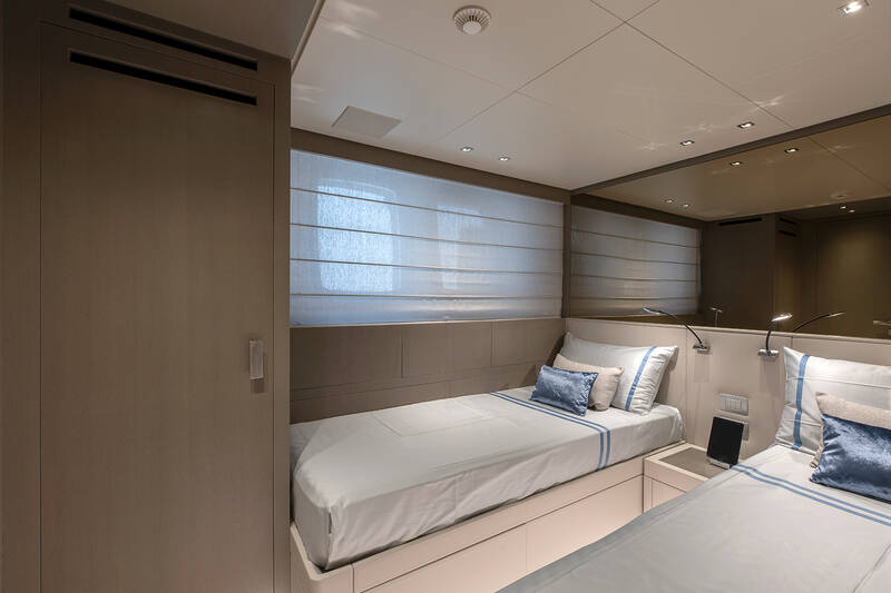 Guest cabin on port side