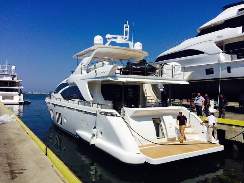 Exterior Azimut 84, 2015